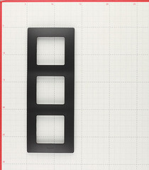 Рамка Legrand Etika трехместная антрацит (672583) - фото 3