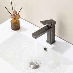 Смеситель для раковины Tokito Aomori однорычажный графит (TOK-AOM-1011GM) - фото 5