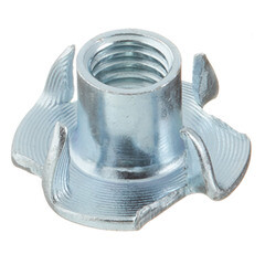 Изображение товара Гайка мебельная забивная оцинкованная M8 (6 шт.)