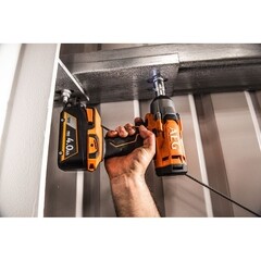 Гайковерт ударный аккумуляторный бесщеточный AEG Проф BSS18C12ZBL LI-402C 18 В 4 Ач Li-Ion 2 АКБ и ЗУ (16313057) - фото 7