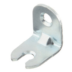 Уголок стяжки 2-16Д оцинкованный 28х28х22 мм - фото 1