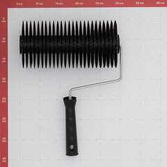 Валик игольчатый 240 мм d116 мм игла 28 мм с ручкой Hesler Maxi - фото 5