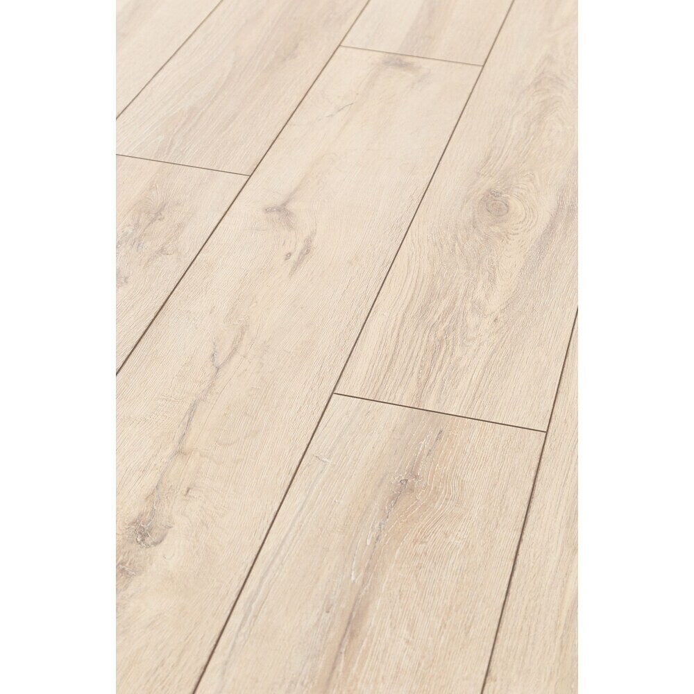 Изображение товара Ламинат 32 класс Эггер Хоум дуб паркетный 1,994 кв.м 8 мм с фаской влагостойкий