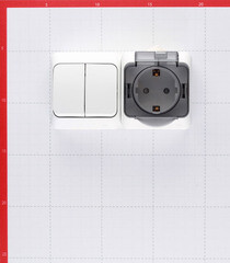Блок выключатель и розетка Systeme Electric Этюд двухклавишный накладной белый (BPA16-242B) - фото 3