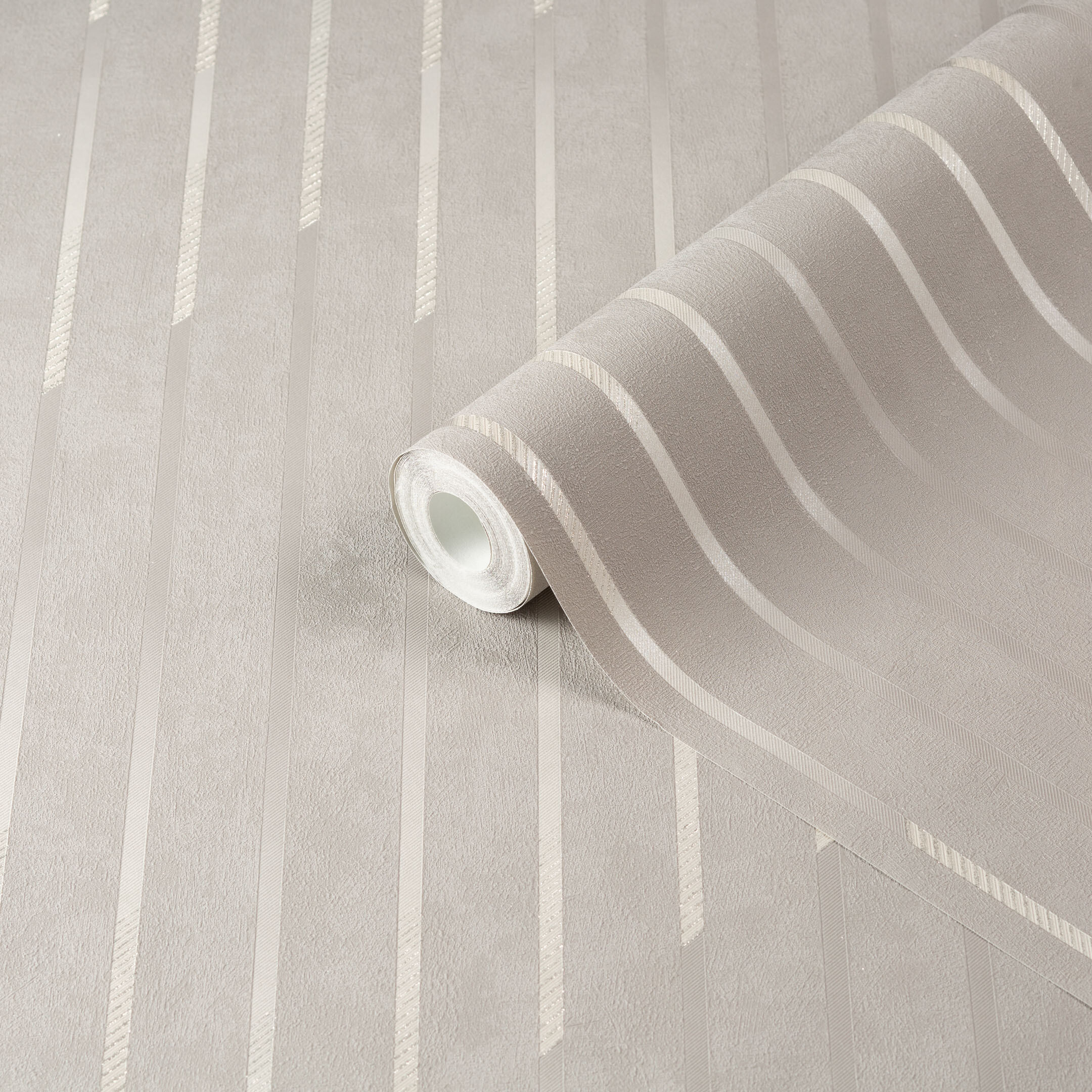 Обои компакт-винил на флизелиновой основе Victoria Stenova Rondo 585068 (1,06х10,05 м)