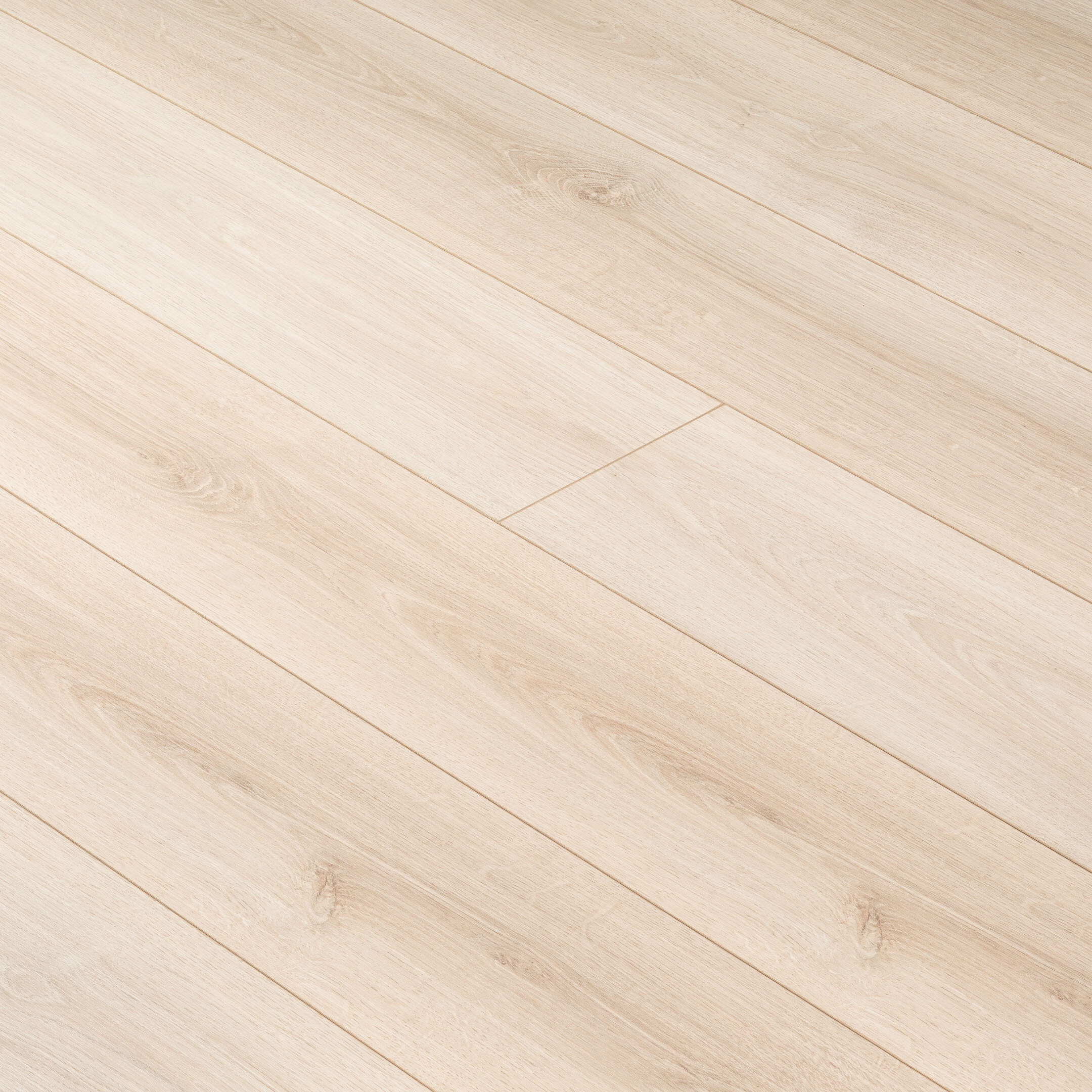 Изображение товара Ламинат Эггер Хоум 33 класс дуб сан-тадео натуральный 8 мм влагостойкий