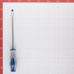 Отвертка плоская SL8 200 мм ударная Кобальт (646-577) - фото 2