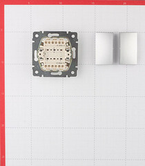 Выключатель Legrand Valena двухклавишный встраиваемый алюминий (694337) - фото 9