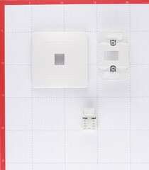 Розетка компьютерная Systeme Electric Blanca встраиваемая белая RJ45 (BLNIS045001) - фото 5