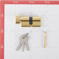 Цилиндр Corsa Deco 60 30х30 мм ключ/вертушка золото - фото 2