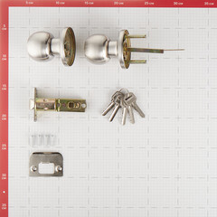 Ручка-защелка Corsa Deco кноб с ключом и фиксатором круглая розетка матовый никель (669878) - фото 2