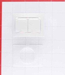 Розетка Systeme Electric Blanca встраиваемая белая со шторками (BLNRS441121) - фото 3