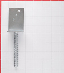 Опора колонны бруса L-образная оцинкованная d19 90х325х120х4 мм - фото 2